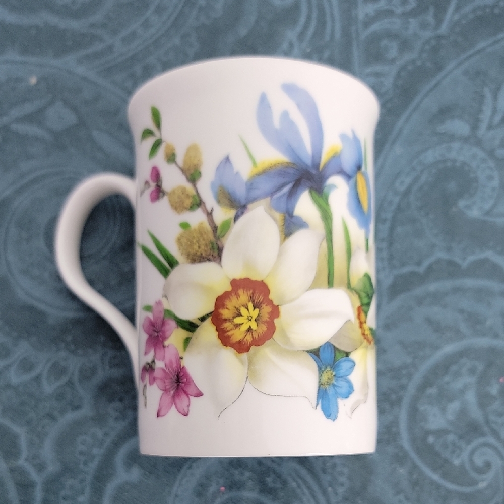Crown Trent Fine Bone China Floral Mug Cup Made In England